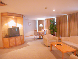 Globelink_Hotel_Guangzhou_Business_Suite