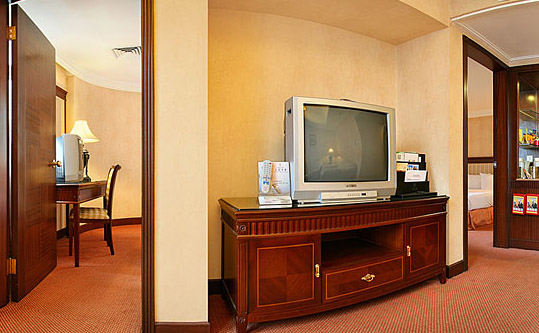 Deluxe_Executive_Suite