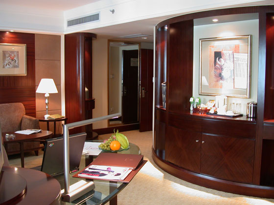 Business Suite 