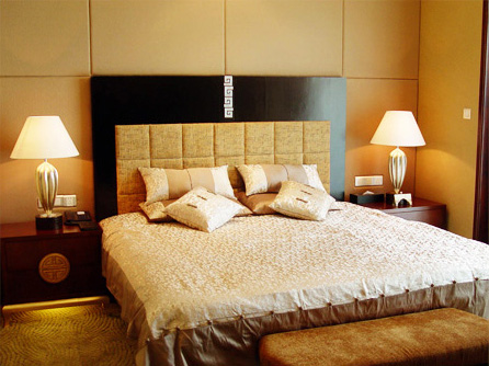 Deluxe_Business_Room
